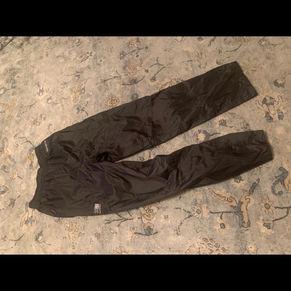 Brand new light snow pants, made in UK size 11-12